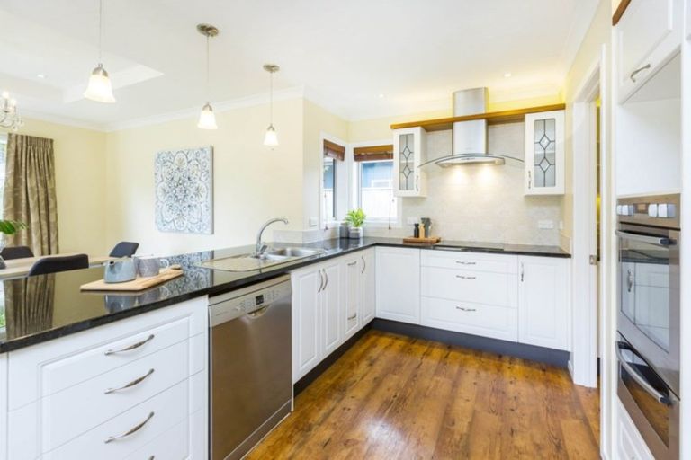 Photo of property in 7 Parkwood Grove, Trentham, Upper Hutt, 5018