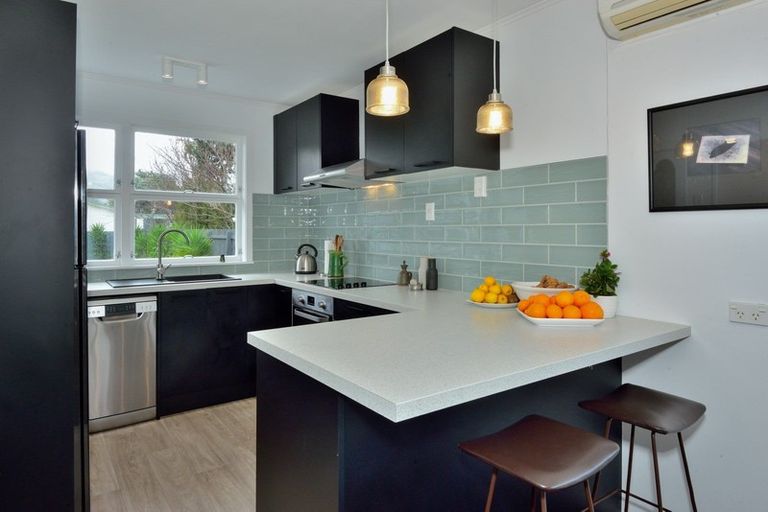 Photo of property in 10 Owen Road, Inner Kaiti, Gisborne, 4010