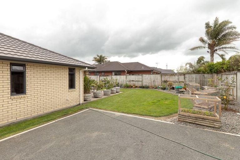 Photo of property in 5 Azure Place, Huntington, Hamilton, 3210