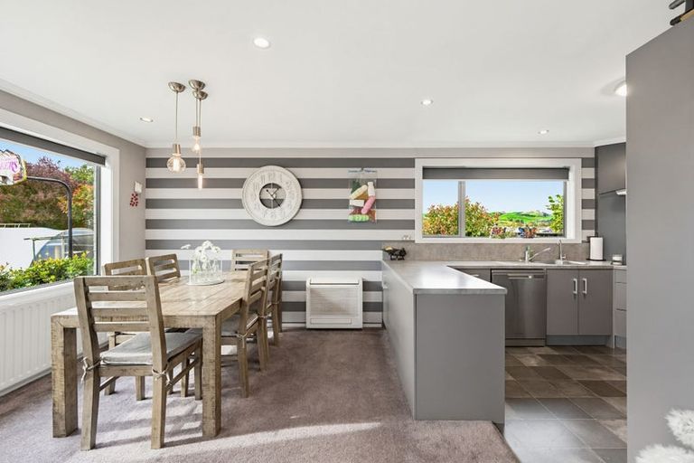 Photo of property in 9 Thames Street, Gore, 9710