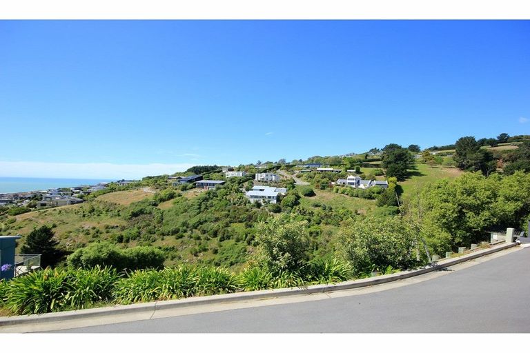 Photo of property in 15 Law Lane, Mount Pleasant, Christchurch, 8081