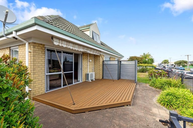 Photo of property in 4/10 Ranch Road, Mount Maunganui, 3116