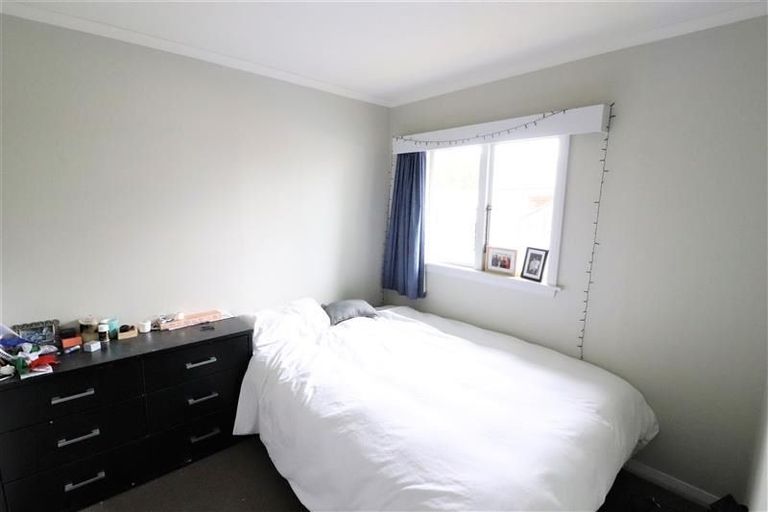 Photo of property in 1 Ludecke Place, Sockburn, Christchurch, 8042