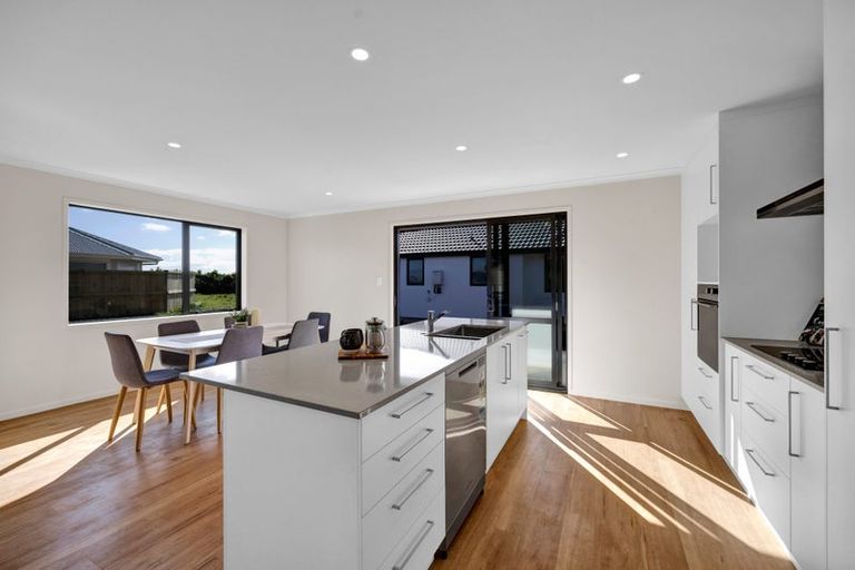 Photo of property in 14 Roka Street, Bell Block, New Plymouth, 4312