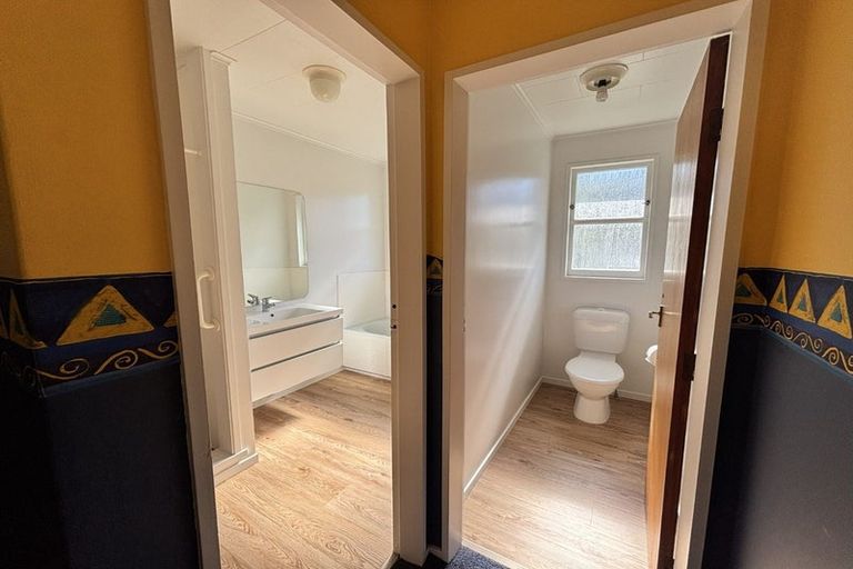 Photo of property in 17 The Companionway, Whitby, Porirua, 5024