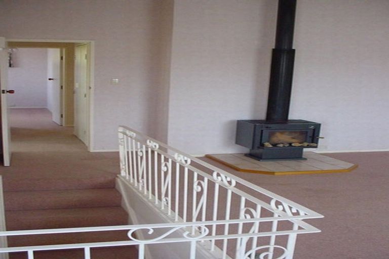 Photo of property in 27 Old Coach Road, Johnsonville, Wellington, 6037