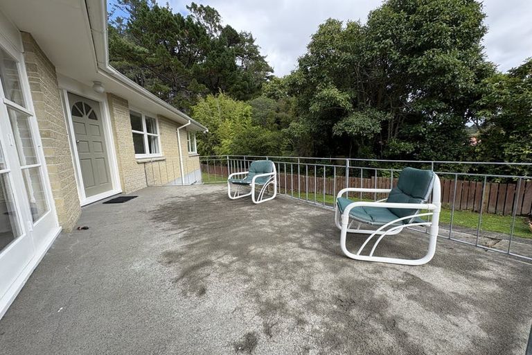 Photo of property in 56 Kamahi Street, Stokes Valley, Lower Hutt, 5019