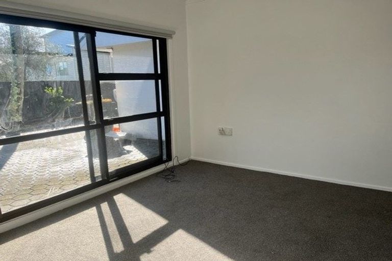 Photo of property in 169 Bucklands Beach Road, Bucklands Beach, Auckland, 2012