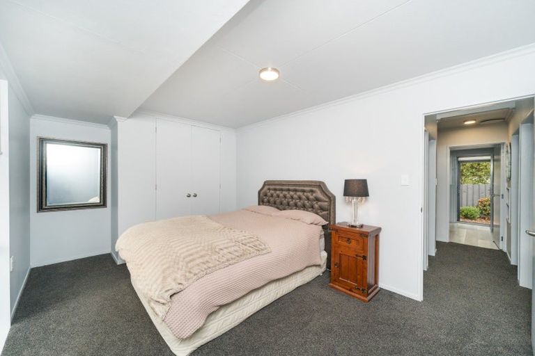 Photo of property in 66 Kaimanawa Street, Kelvin Grove, Palmerston North, 4414