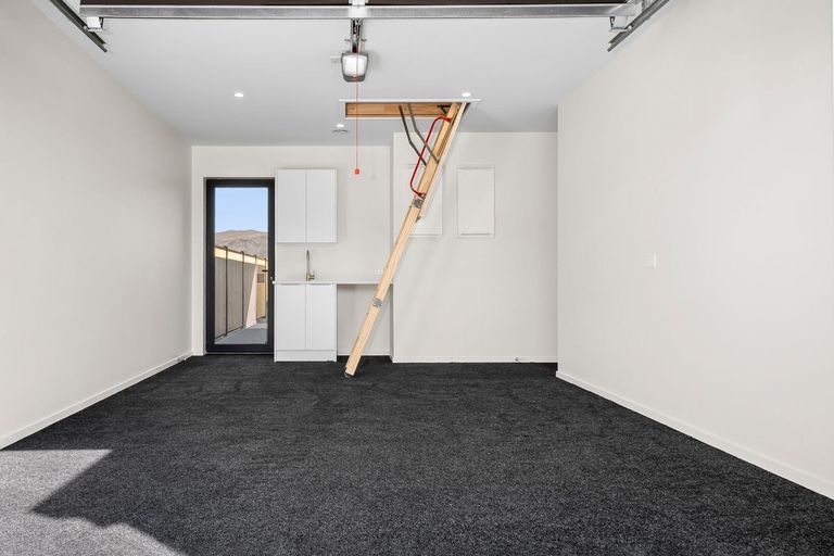 Photo of property in 9 Sandstorm Way, Cromwell, 9310