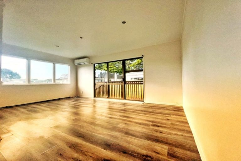 Photo of property in 24 Volante Avenue, Wattle Downs, Auckland, 2103