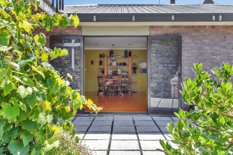 Photo of property in 242b Minden Road, Minden, Tauranga, 3176