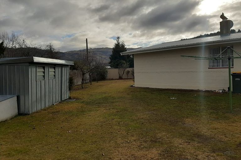 Photo of property in 23 Dunstan Street, Clyde, 9330