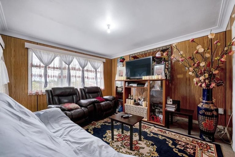 Photo of property in 92 Fisher Crescent, Otara, Auckland, 2023