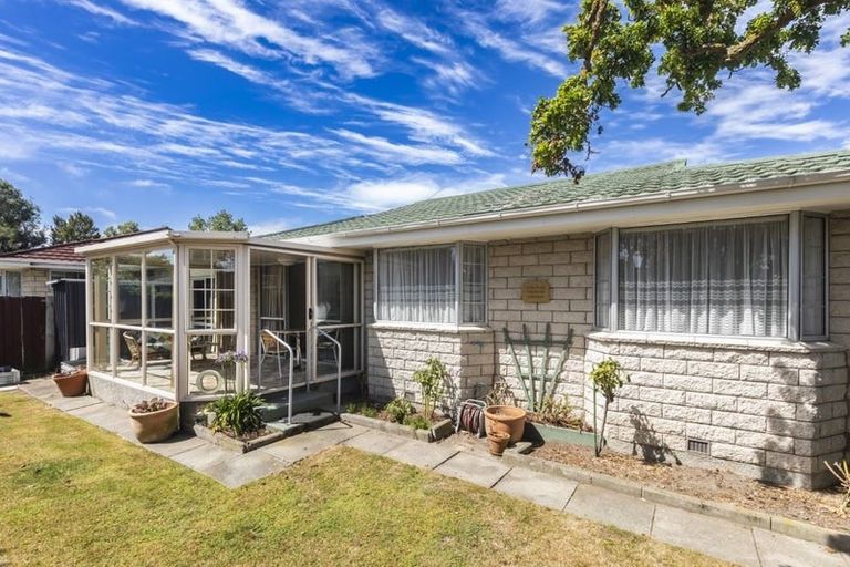 Photo of property in 16 Waimokihi Place, Somerfield, Christchurch, 8024