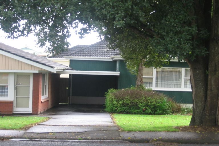 Photo of property in 5/9 South Street, Papakura, 2110