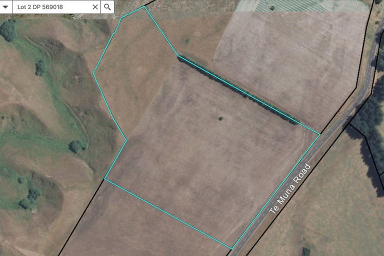 Photo of property in 40 Te Muna Road, Martinborough, 5784