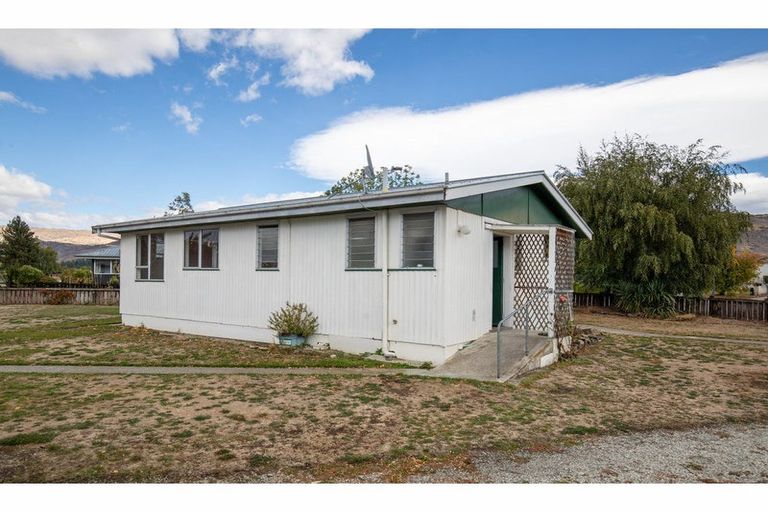 Photo of property in 1 The Whistlestop, Clyde, 9330