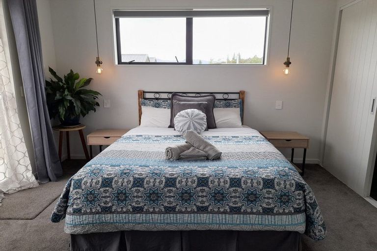 Photo of property in 23 Pounamu Avenue, Albert Town, Wanaka, 9305