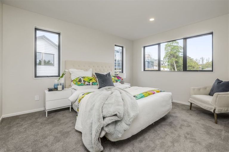 Photo of property in 4 Bendridge Street, Flat Bush, Auckland, 2019