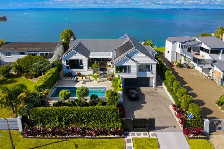 Photo of property in 63 Tiri Road, Manly, Whangaparaoa, 0930