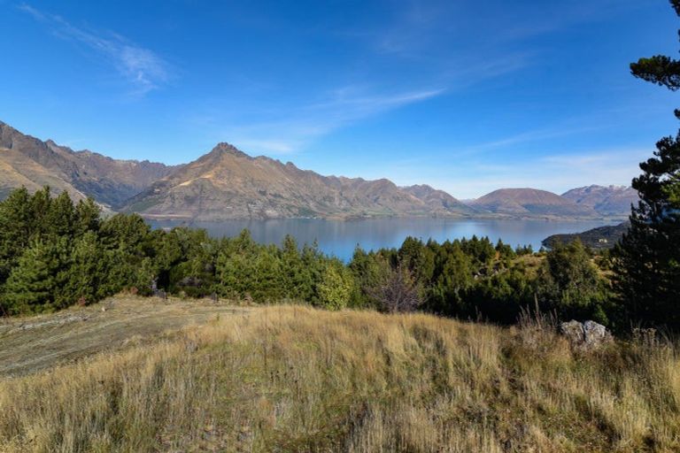 Photo of property in 667 Glenorchy-queenstown Road, Closeburn, Queenstown, 9371