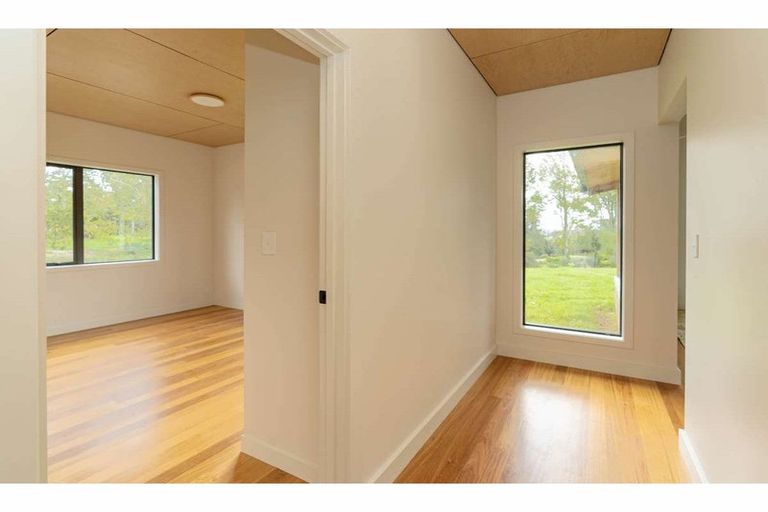 Photo of property in 16 Pa Road, Kerikeri, 0230