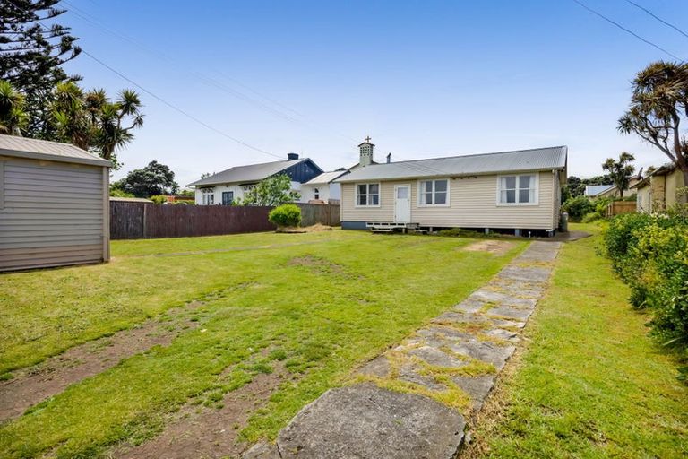 Photo of property in 4 Middlesex Street, Patea, 4520