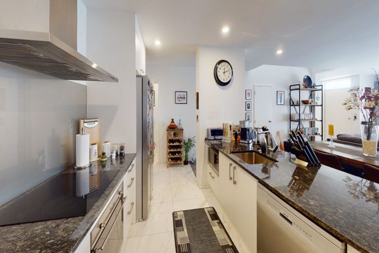 Photo of property in 5 Puninga Lane, Takanini, 2112