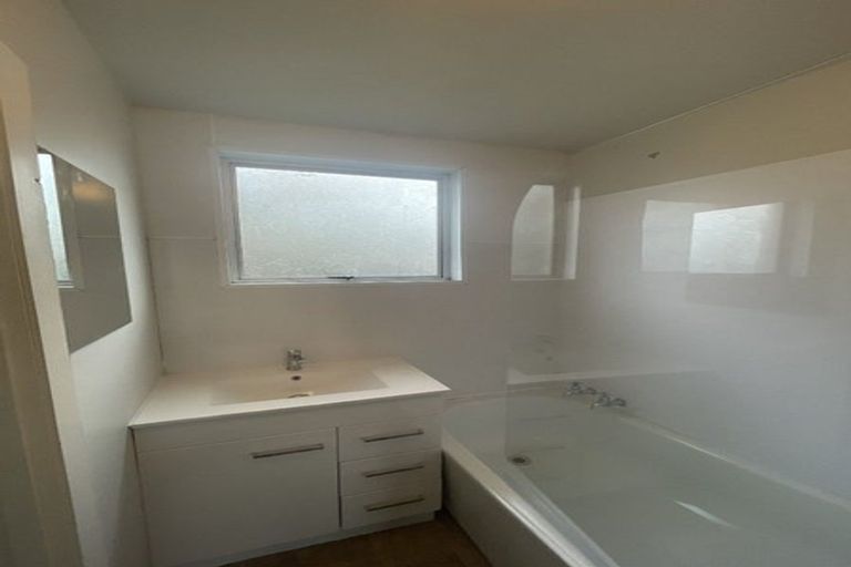 Photo of property in 2/377 Cashel Street, Linwood, Christchurch, 8011