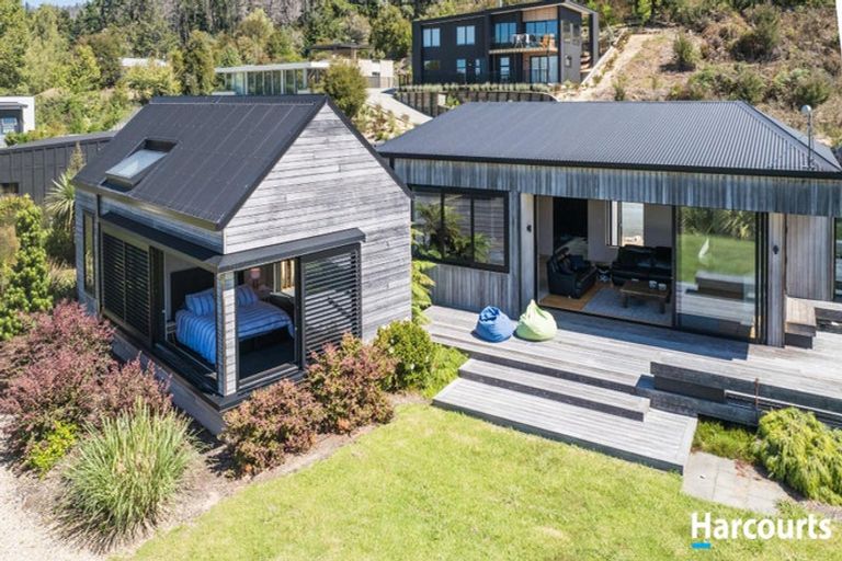 Photo of property in 18 Kahu Close, Kaiteriteri, Motueka, 7197