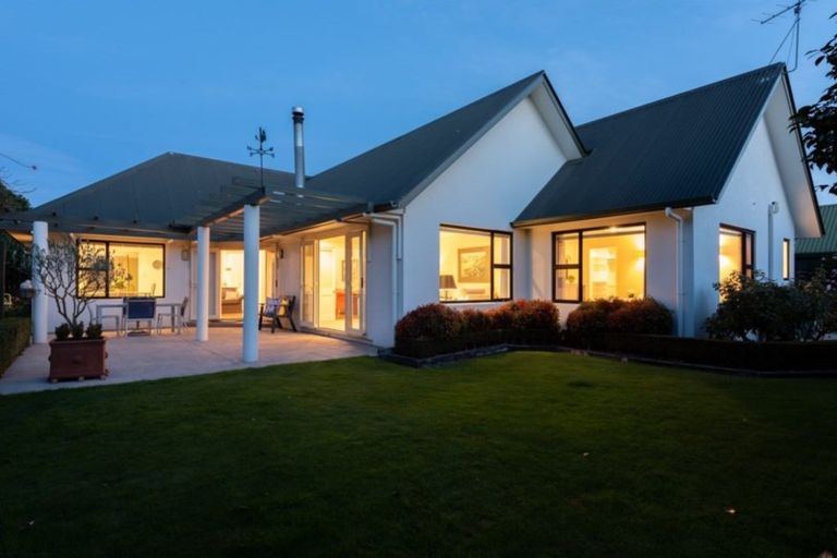 Photo of property in 88 Maxwell Road, Blenheim, 7201