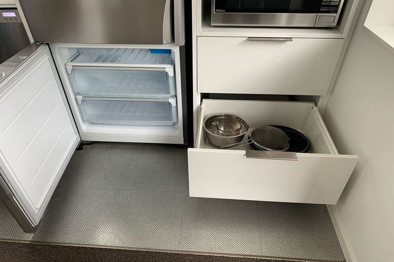 Photo of property in 1/2 Miramar Road North, Miramar, Wellington, 6022