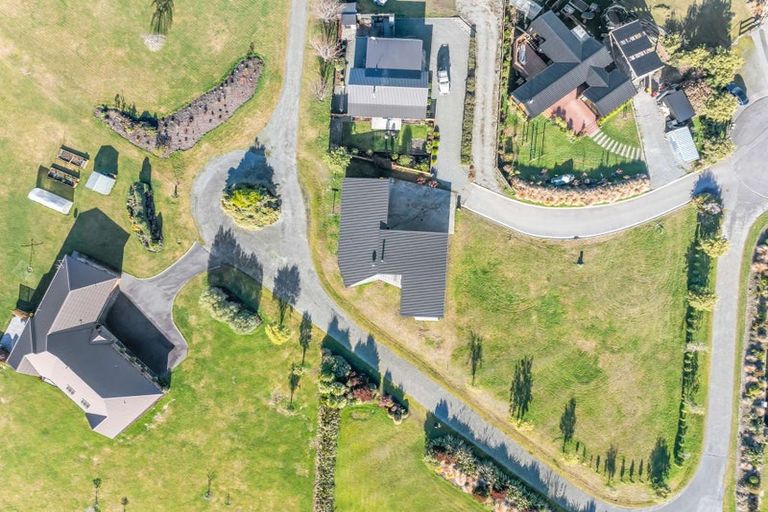 Photo of property in 35 Paton Place, Te Anau, 9600