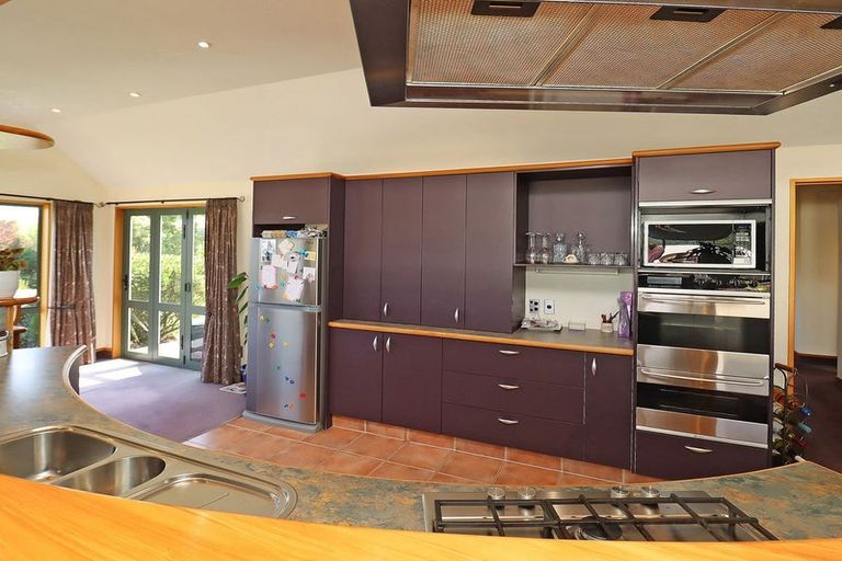 Photo of property in 12 Grove Avenue, Weston, Oamaru, 9401