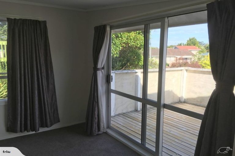 Photo of property in 8 Bain Place, Bucklands Beach, Auckland, 2014