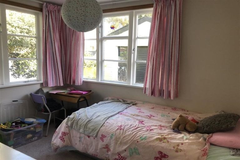 Photo of property in 314 Muritai Road, Eastbourne, Lower Hutt, 5013