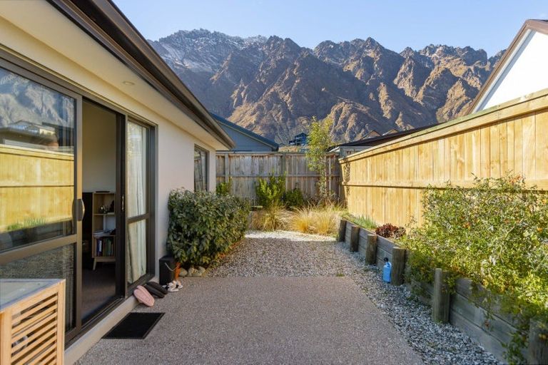 Photo of property in 7 Corriedale Road, Jacks Point, 9371