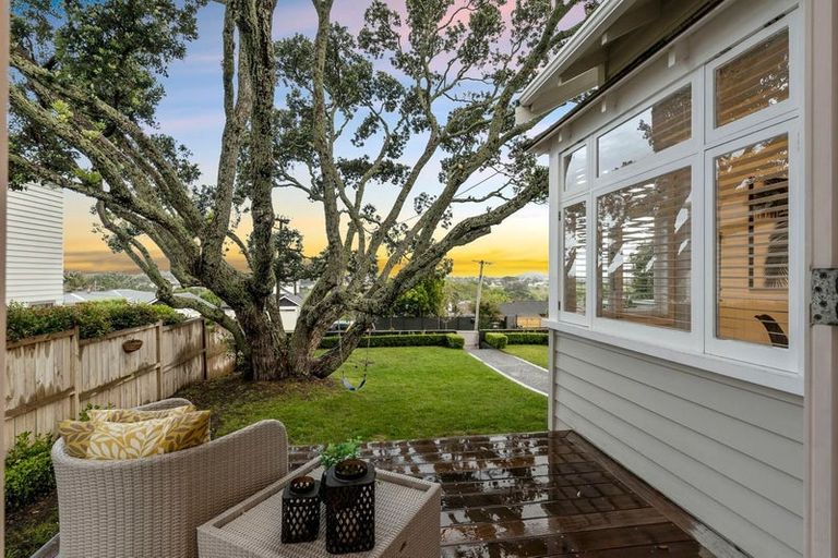 Photo of property in 1/7 Fentham Road, Hauraki, Auckland, 0622