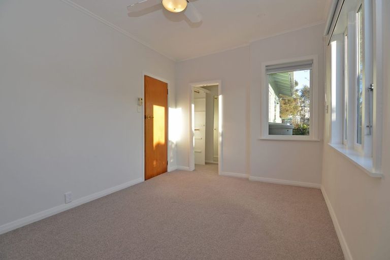 Photo of property in 48 Cluny Road, Plimmerton, Porirua, 5026