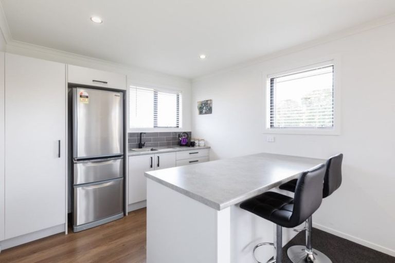 Photo of property in 37 Mike Smith Drive, Cambridge, 3434