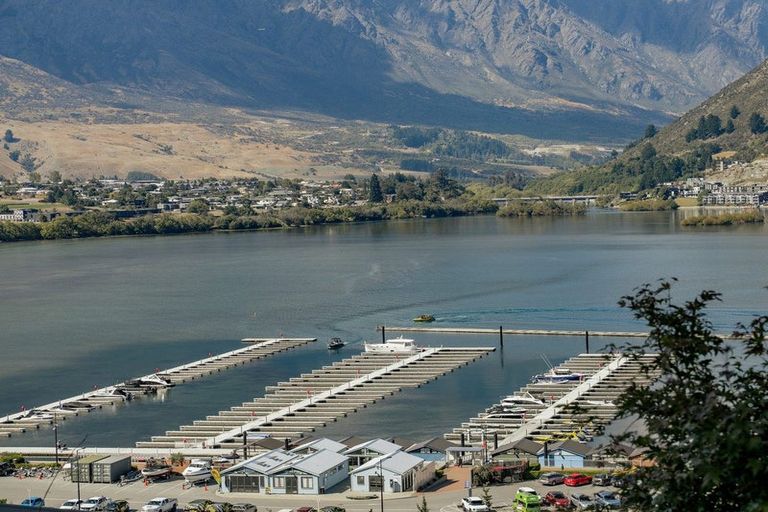 Photo of property in 25b Marina Drive, Frankton, Queenstown, 9300