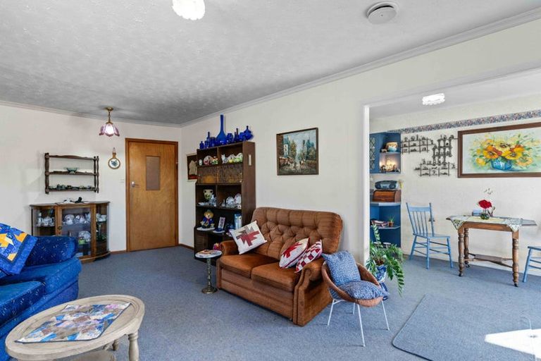 Photo of property in 19 Milford Street, Heidelberg, Invercargill, 9812