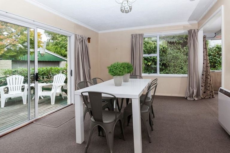 Photo of property in 15 Hounslow Street, Ilam, Christchurch, 8041