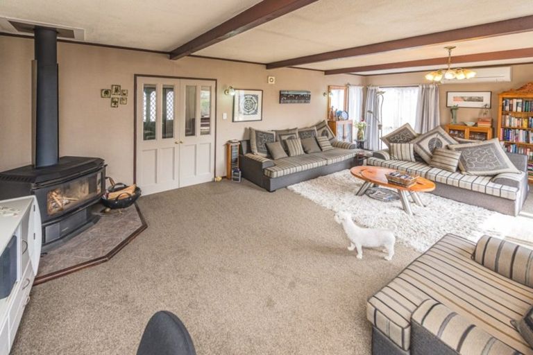 Photo of property in 56 Exeter Crescent, Springvale, Whanganui, 4501