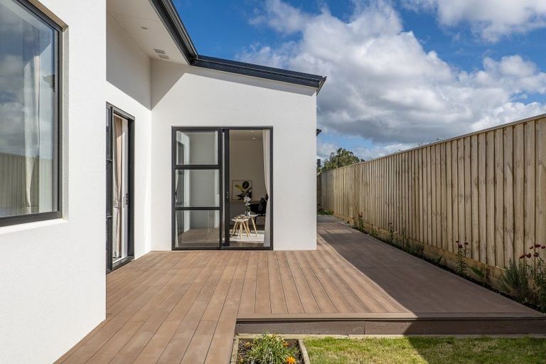 Photo of property in 28 Dynes Road, Rolleston, 7615