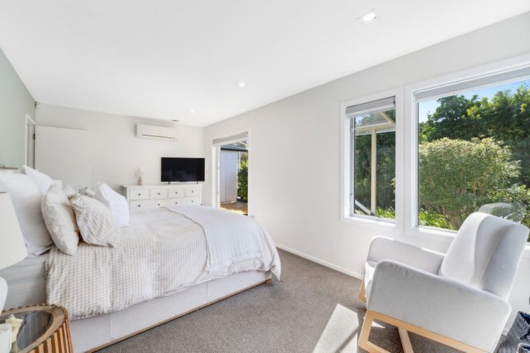 Photo of property in 9 Shelly Beach Parade, Cockle Bay, Auckland, 2014