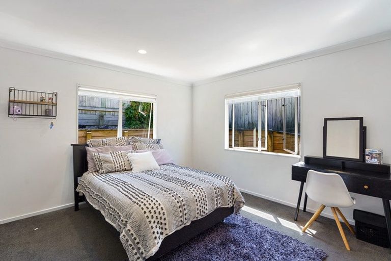 Photo of property in 17 Ashleigh Way, Waikanae Beach, Waikanae, 5036