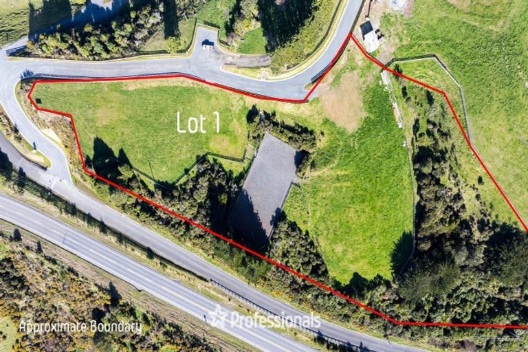 Photo of property in 4 Raikes Road, Kaitoke, Upper Hutt, 5018