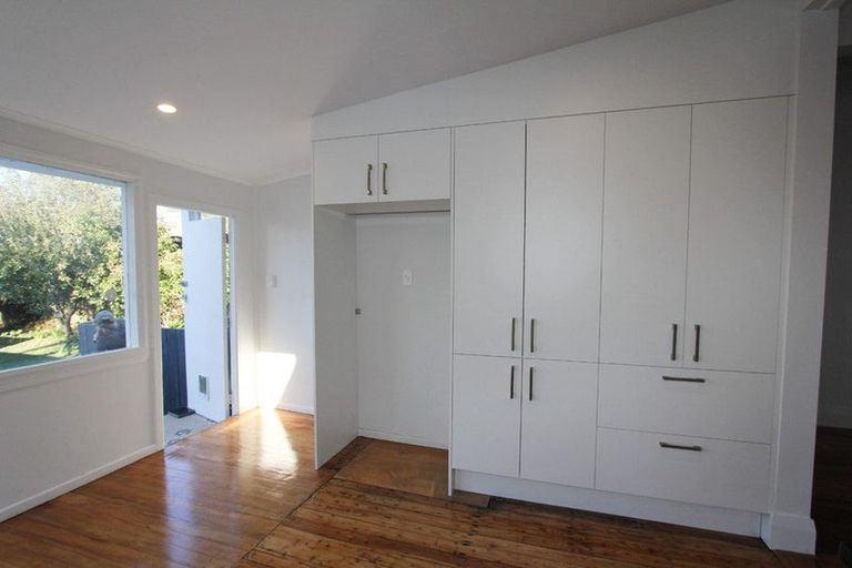 Photo of property in 11 Turakina Street, Grey Lynn, Auckland, 1021